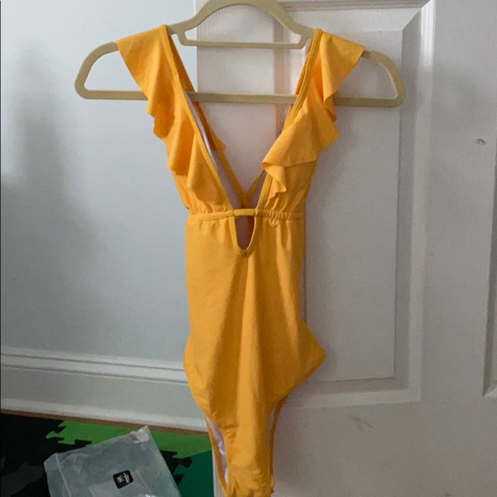 Cupshe bathing suit